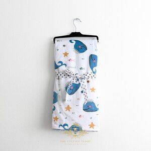 NWT Cute Children's Soft Plush Minky Reversible Blanket Mr. Whale & Friends